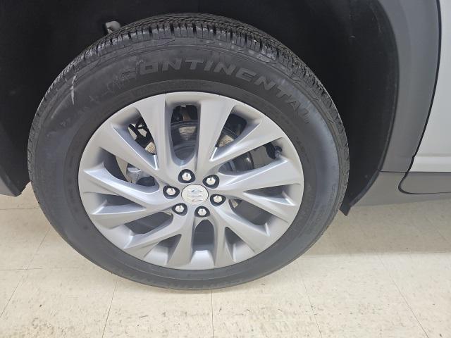 used 2025 Buick Enclave car, priced at $34,580