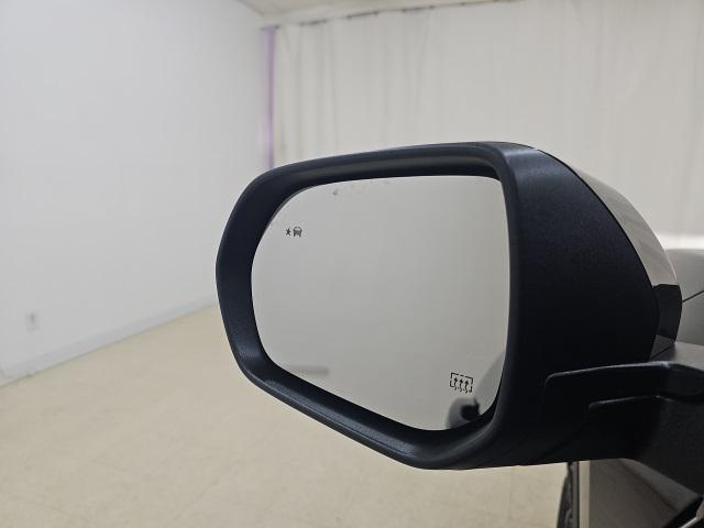 new 2026 Chevrolet Traverse car, priced at $45,070