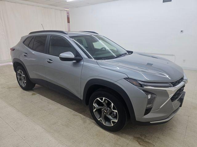 used 2025 Chevrolet Trax car, priced at $21,942
