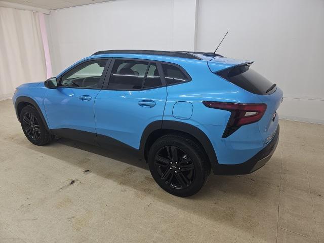 used 2025 Chevrolet Trax car, priced at $24,988