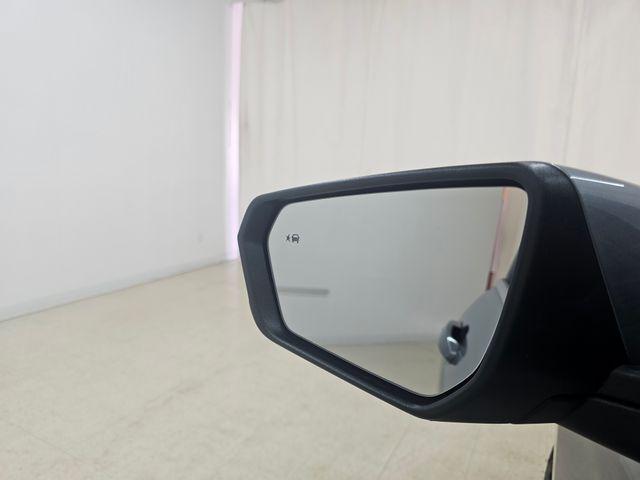 used 2024 Chevrolet Equinox car, priced at $22,995