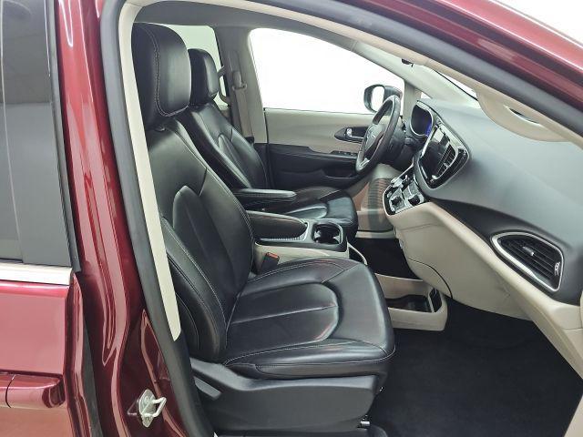 used 2023 Chrysler Pacifica car, priced at $19,408