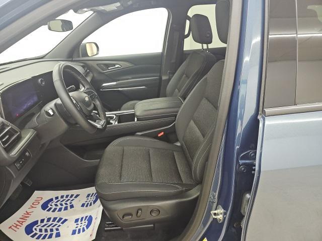 used 2025 Chevrolet Traverse car, priced at $34,597