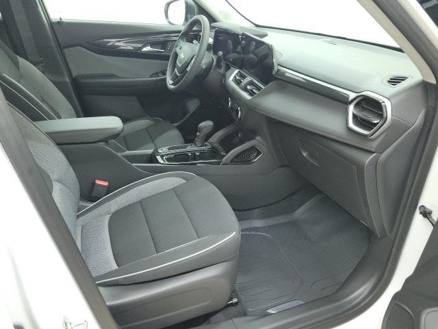 new 2026 Chevrolet TrailBlazer car, priced at $26,039