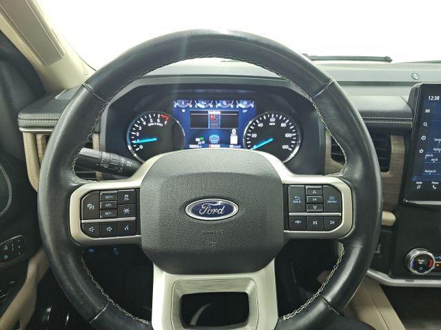 used 2023 Ford Expedition car, priced at $38,988