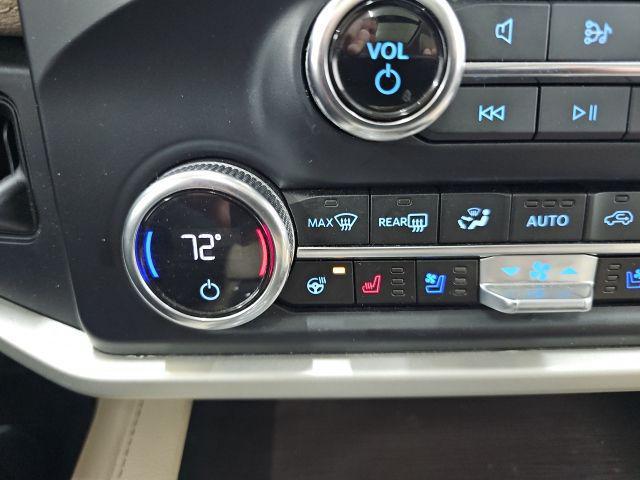 used 2023 Ford Expedition car, priced at $38,988