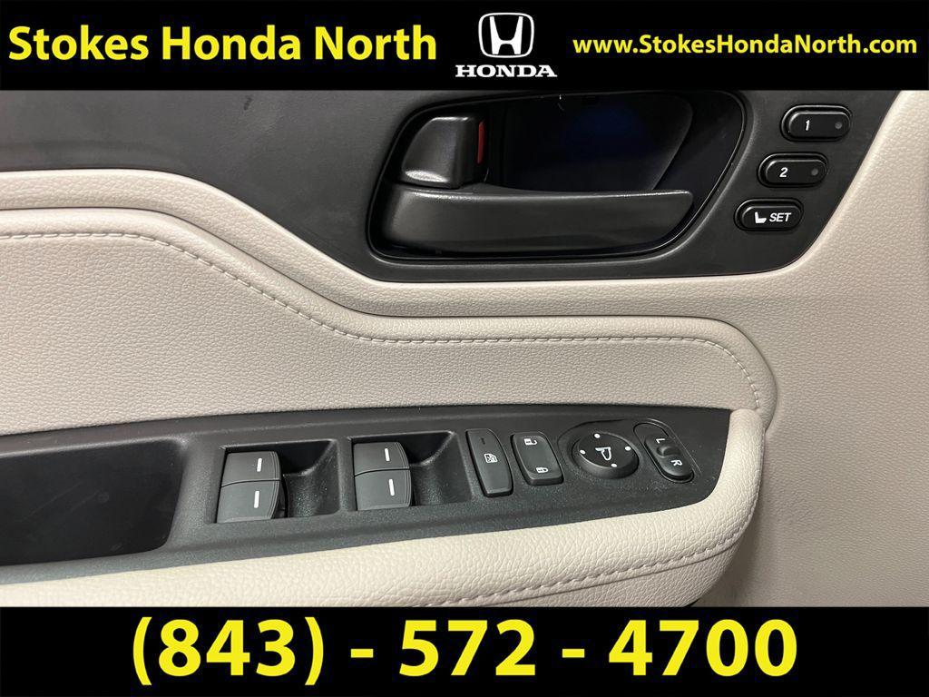 new 2026 Honda Odyssey car, priced at $45,444