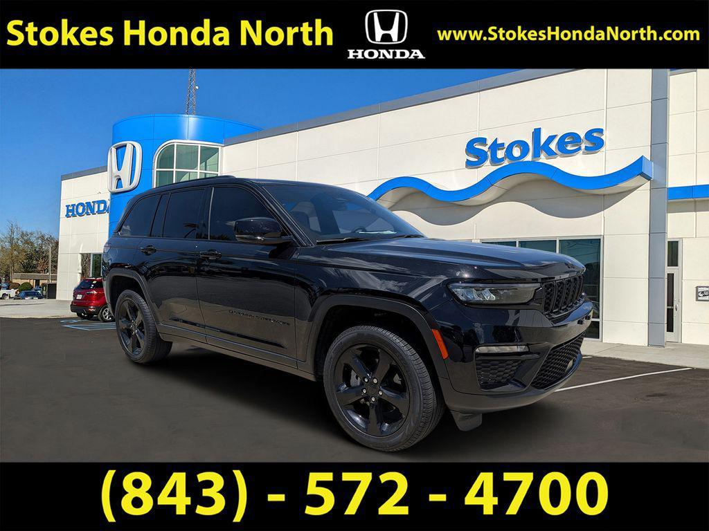 used 2025 Jeep Grand Cherokee car, priced at $38,694