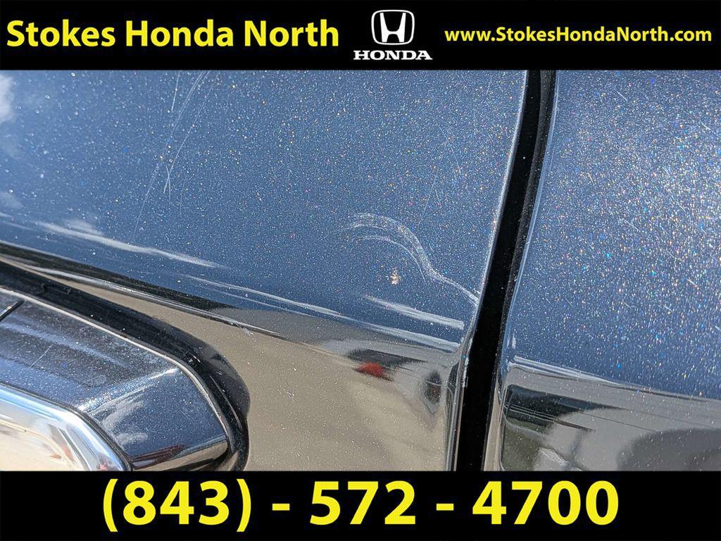 used 2019 Cadillac XT5 car, priced at $16,035