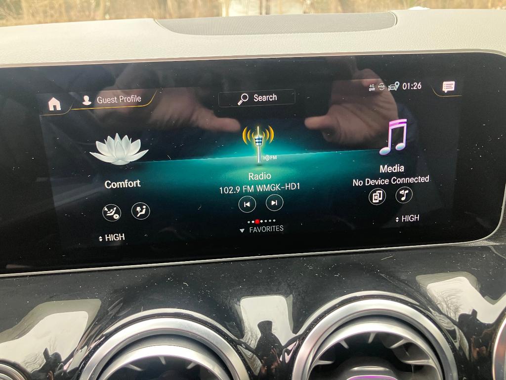 used 2021 Mercedes-Benz GLA 250 car, priced at $26,995