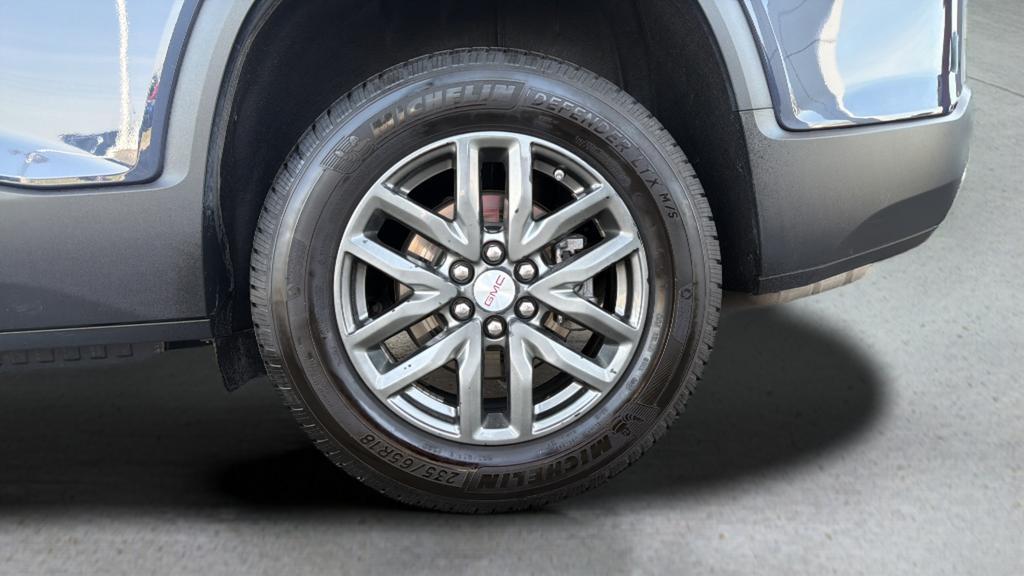 used 2018 GMC Acadia car, priced at $19,995