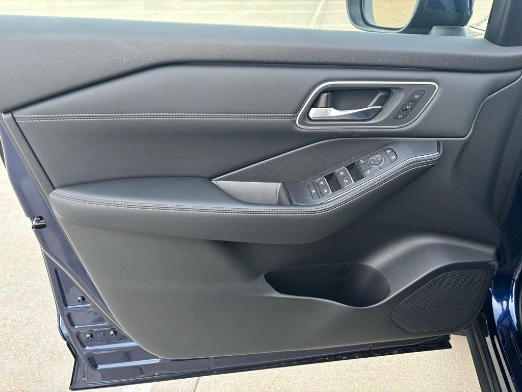 new 2026 Nissan Rogue car, priced at $36,255