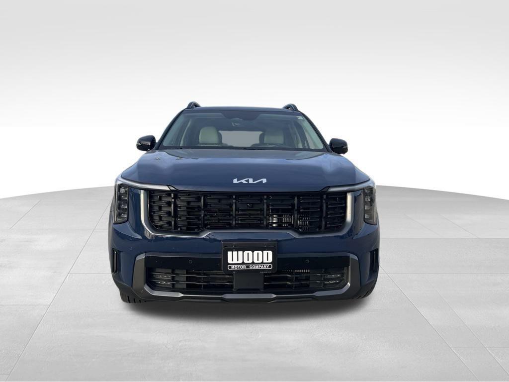 used 2024 Kia Sorento car, priced at $35,100