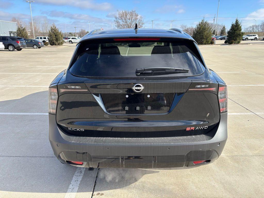 new 2025 Nissan Kicks car, priced at $27,013