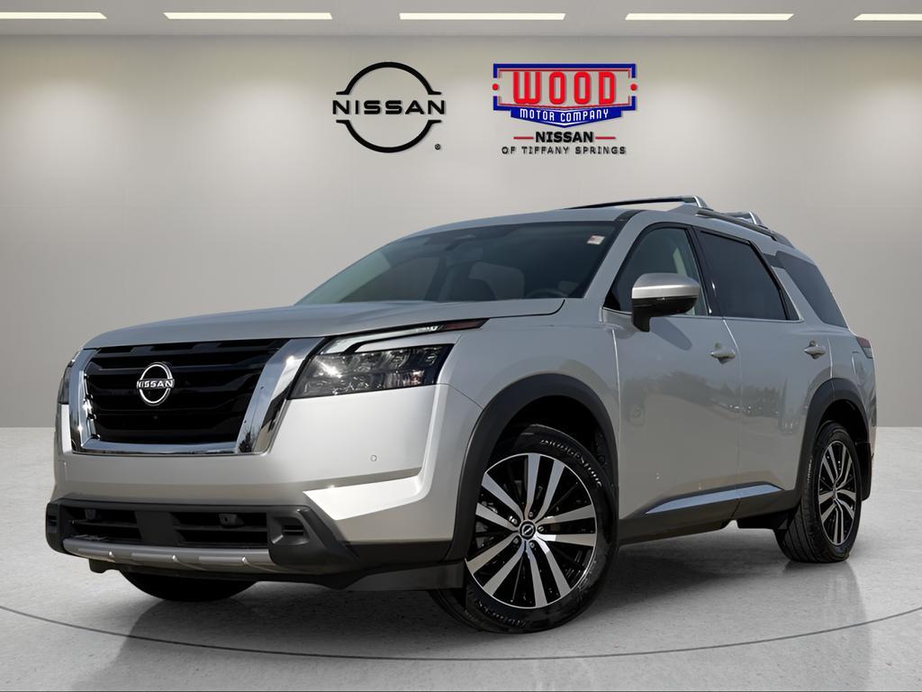 used 2025 Nissan Pathfinder car, priced at $41,995
