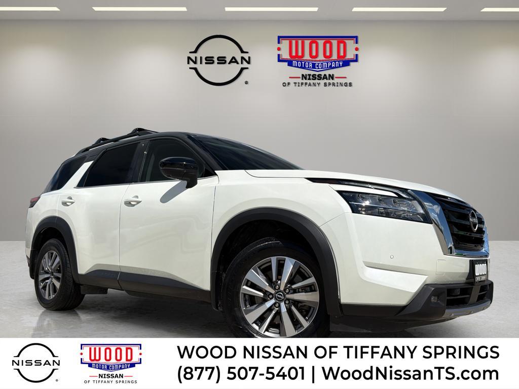 used 2022 Nissan Pathfinder car, priced at $26,995