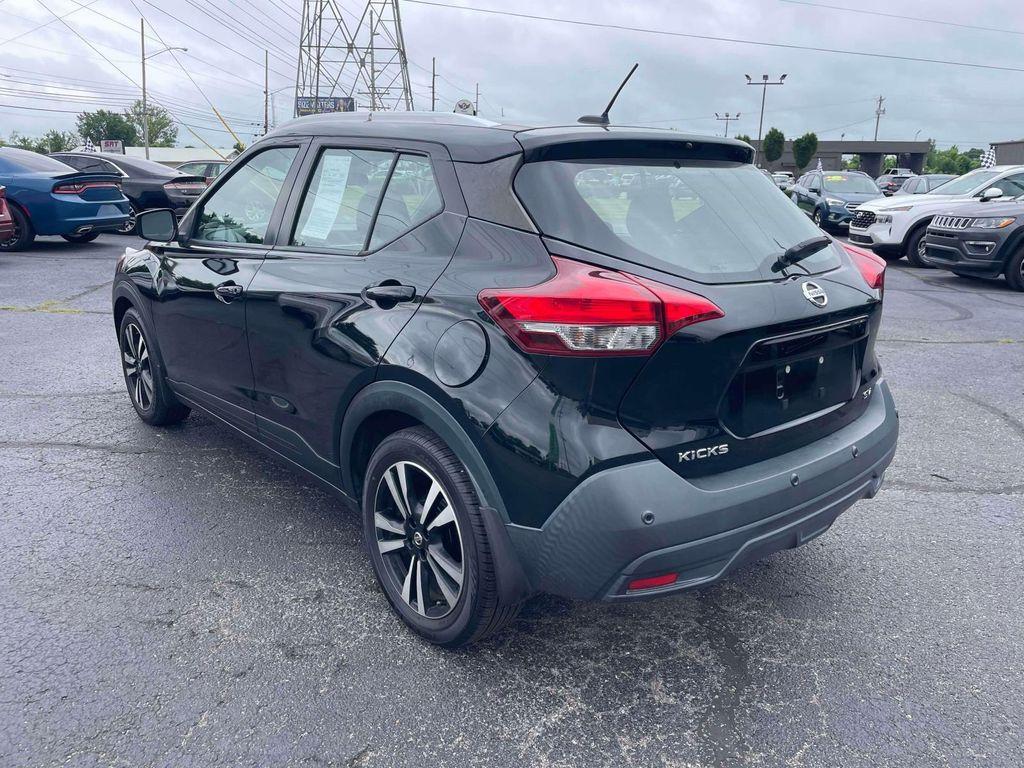 used 2020 Nissan Kicks car