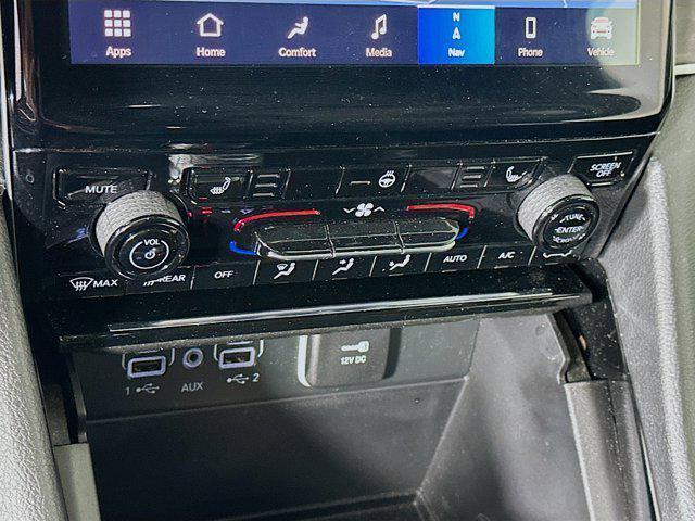 used 2023 Jeep Grand Cherokee car, priced at $34,246