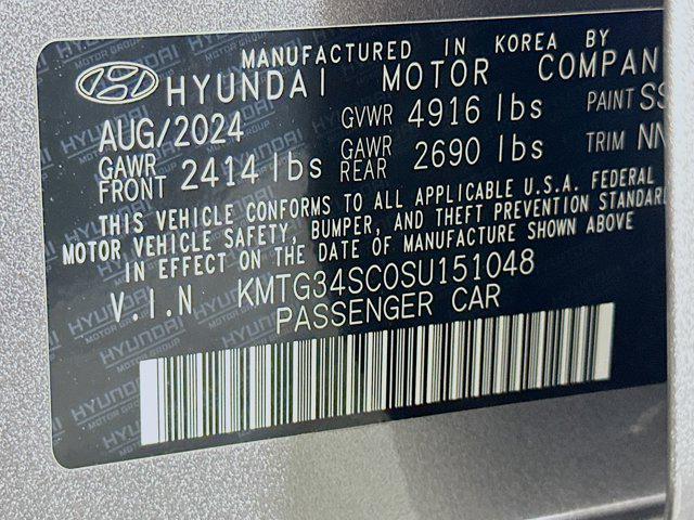 used 2025 Genesis G70 car, priced at $28,895
