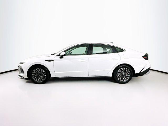 used 2025 Hyundai Sonata Hybrid car, priced at $21,597