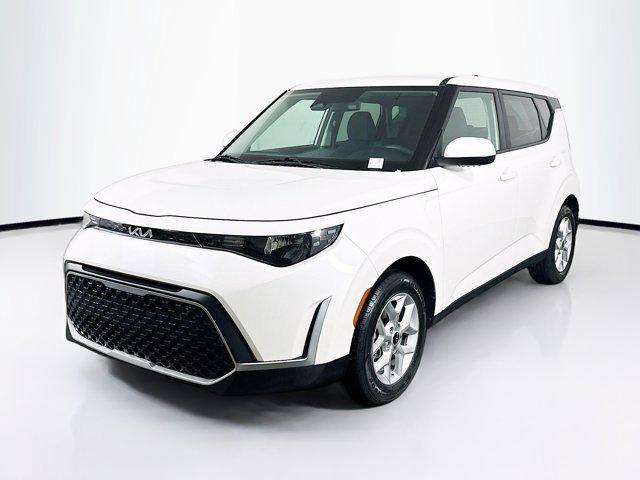 used 2025 Kia Soul car, priced at $14,996