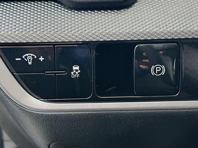 used 2024 Kia Sportage car, priced at $18,996