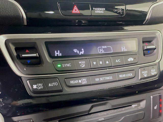 used 2021 Honda Pilot car, priced at $25,487