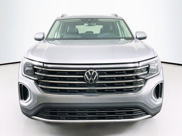 used 2025 Volkswagen Atlas car, priced at $30,697