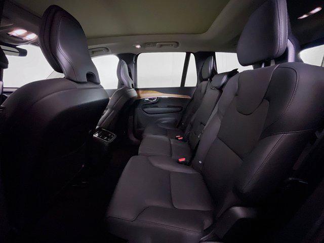 2024 Onyx Black Metallic Volvo XC90
