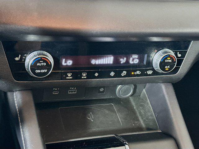 used 2024 Mitsubishi Outlander car, priced at $22,886