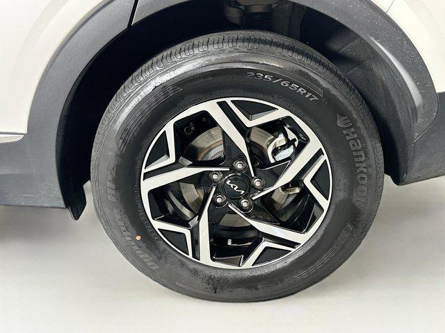 used 2025 Kia Sportage car, priced at $19,996