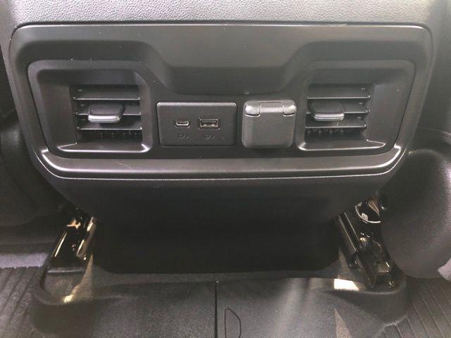 used 2021 Chevrolet Silverado 1500 car, priced at $38,946