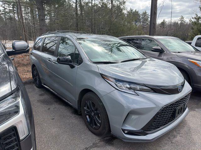 used 2025 Toyota Sienna car, priced at $50,697