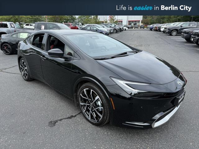 new 2025 Toyota Prius Plug-In Hybrid car, priced at $42,962