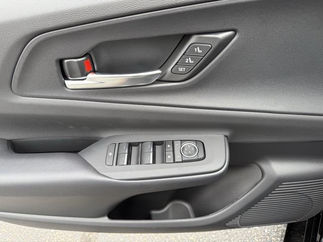 new 2025 Toyota Prius Plug-In Hybrid car, priced at $42,962