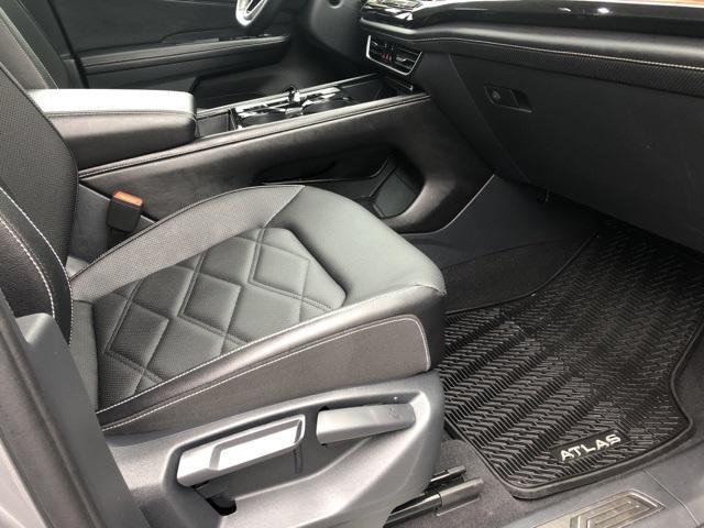 used 2025 Volkswagen Atlas car, priced at $33,750