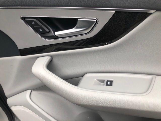 used 2019 Audi Q7 car, priced at $26,909