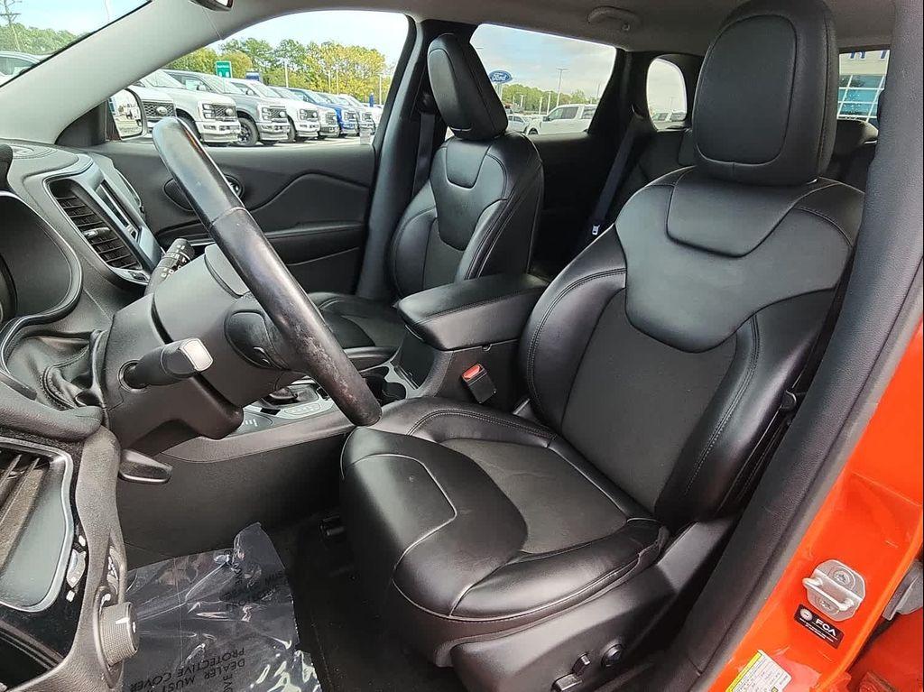 used 2021 Jeep Cherokee car, priced at $19,808