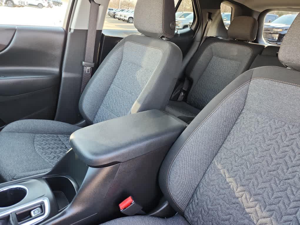 used 2023 Chevrolet Equinox car, priced at $20,125