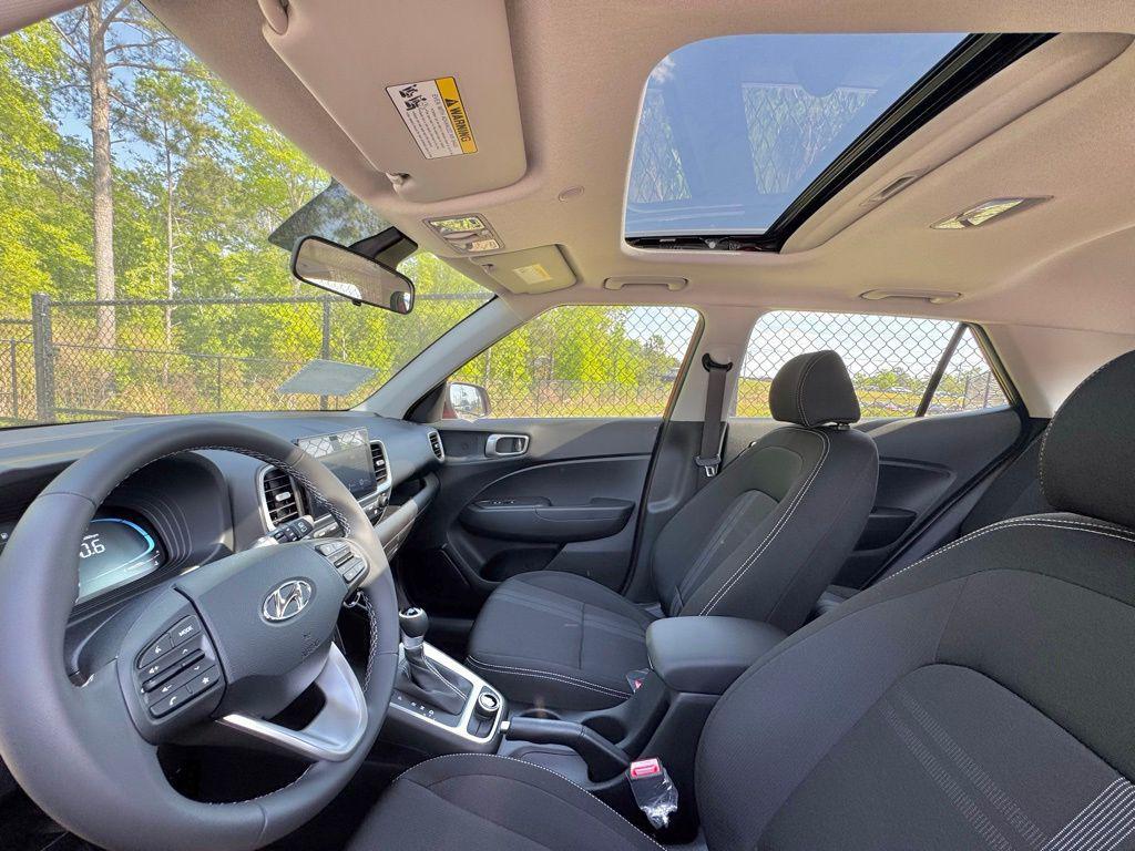 used 2025 Hyundai Venue car, priced at $23,355