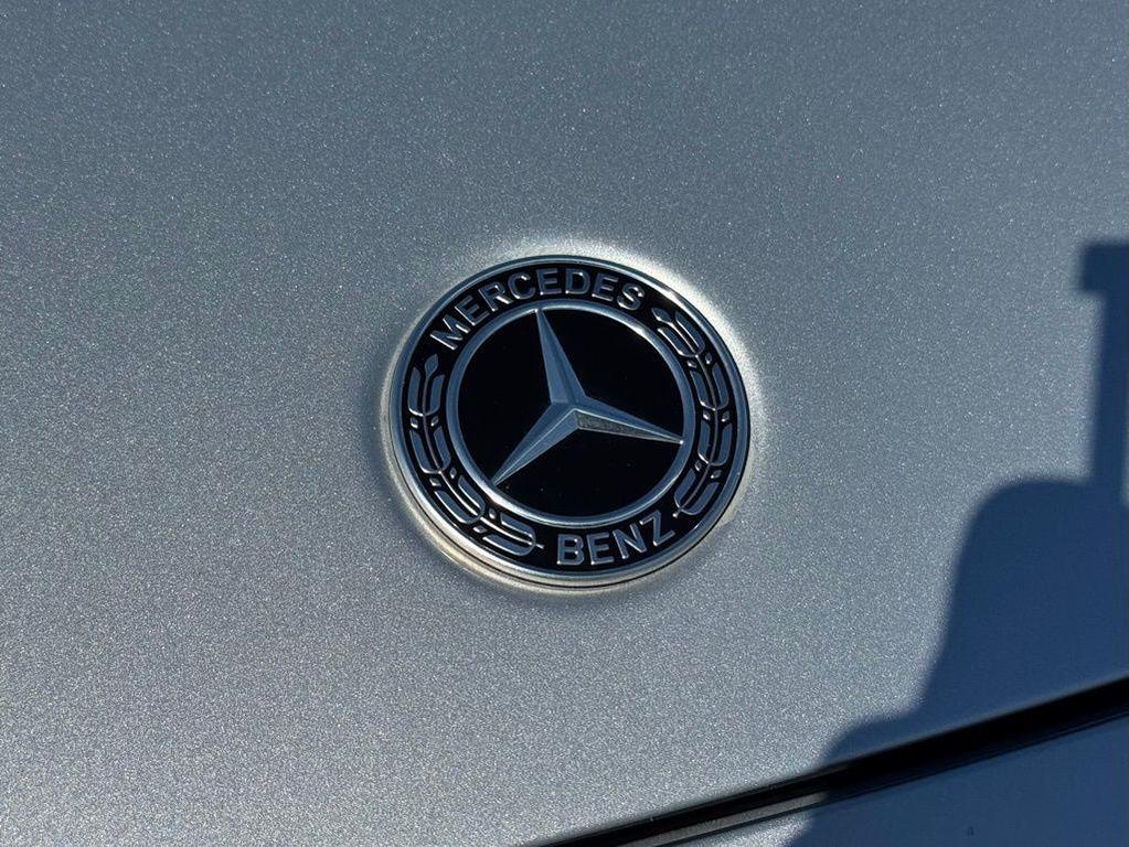 used 2021 Mercedes-Benz GLB 250 car, priced at $23,665