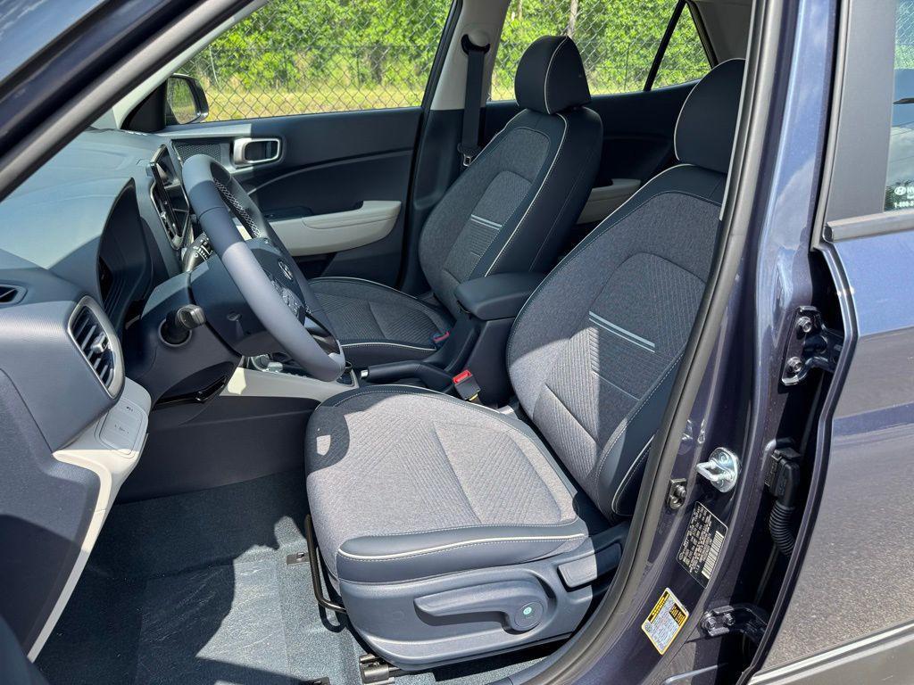 used 2025 Hyundai Venue car, priced at $23,787