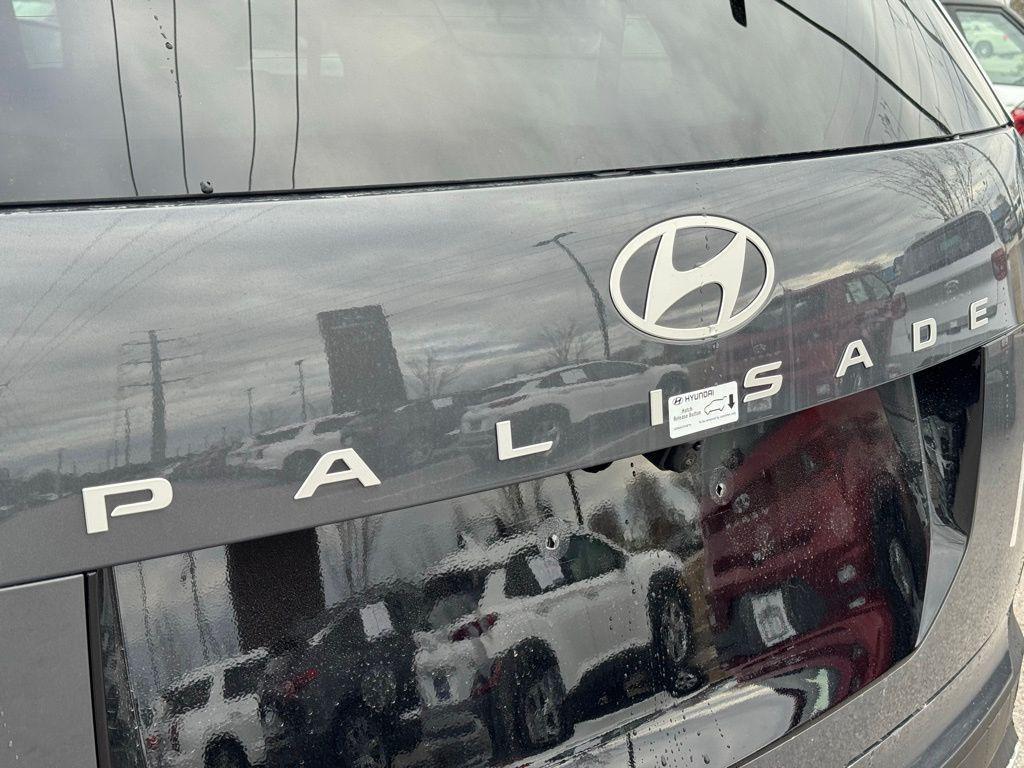 used 2026 Hyundai Palisade car, priced at $40,990