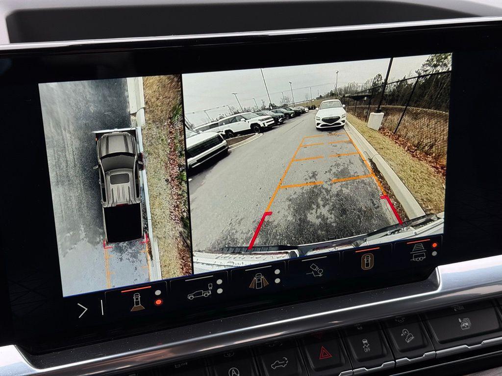 used 2025 GMC Sierra 1500 car, priced at $48,527