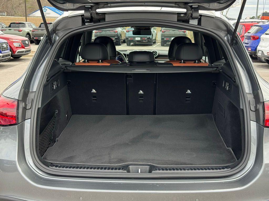 used 2023 Mercedes-Benz GLC 300 car, priced at $35,868