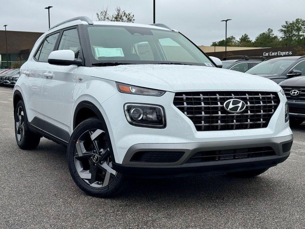 used 2026 Hyundai Venue car, priced at $25,158