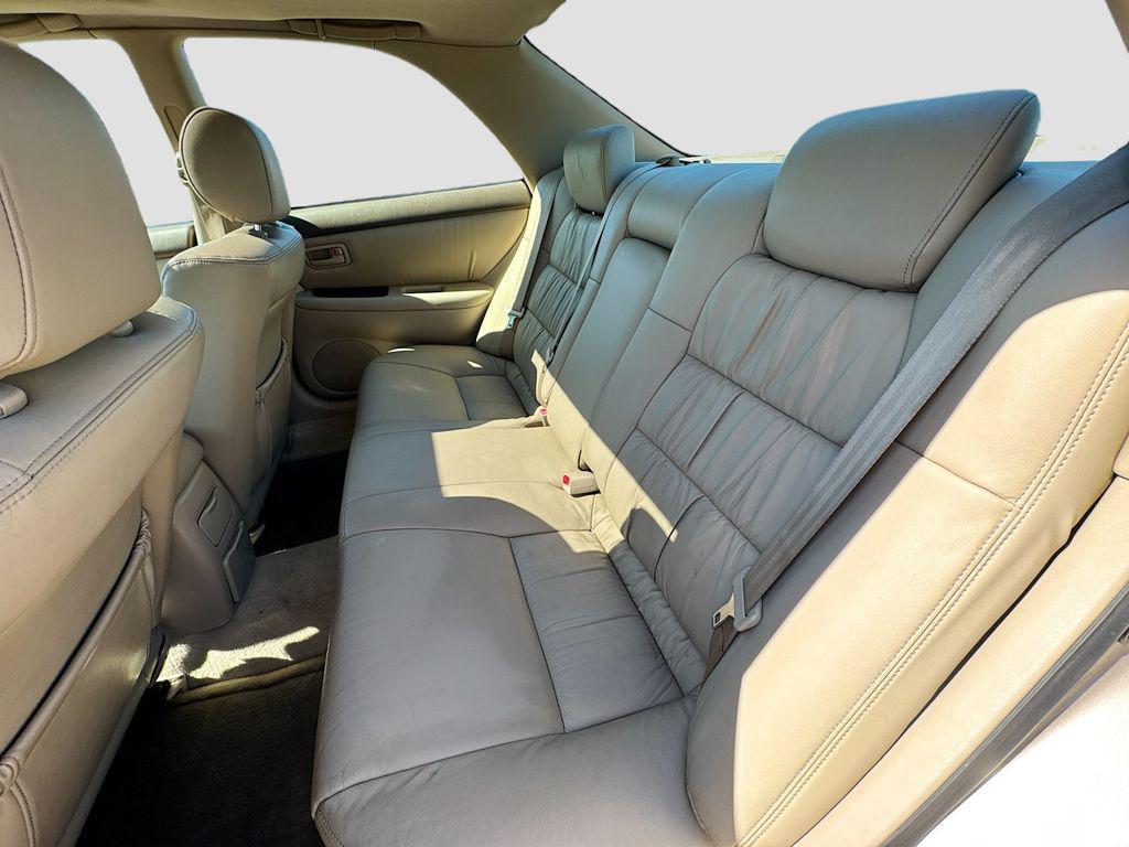 used 2001 Lexus ES 300 car, priced at $7,849