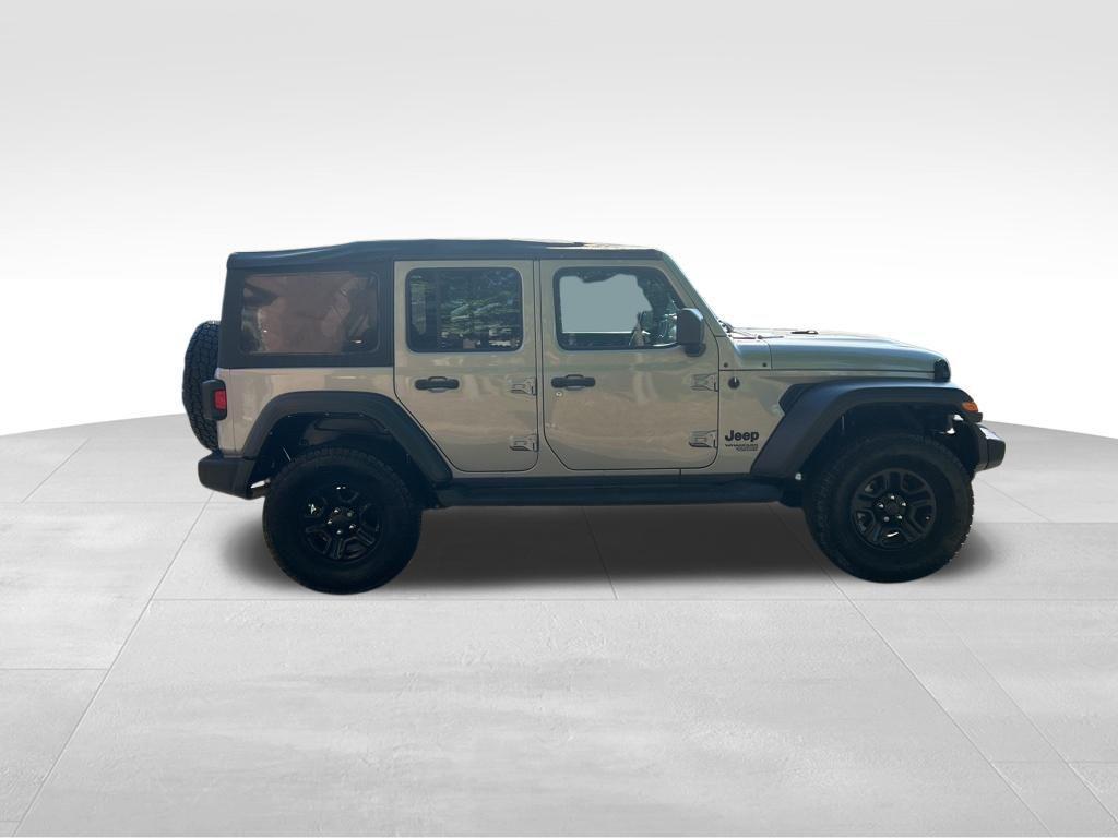 used 2021 Jeep Wrangler Unlimited car, priced at $26,875