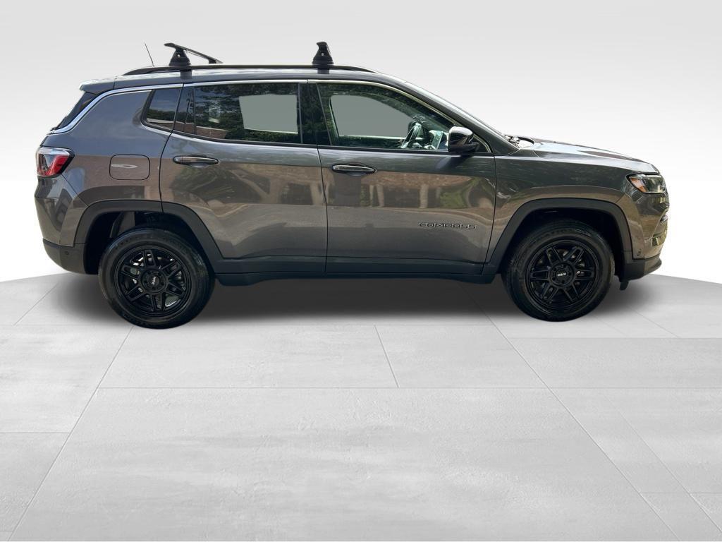 used 2022 Jeep Compass car, priced at $18,907