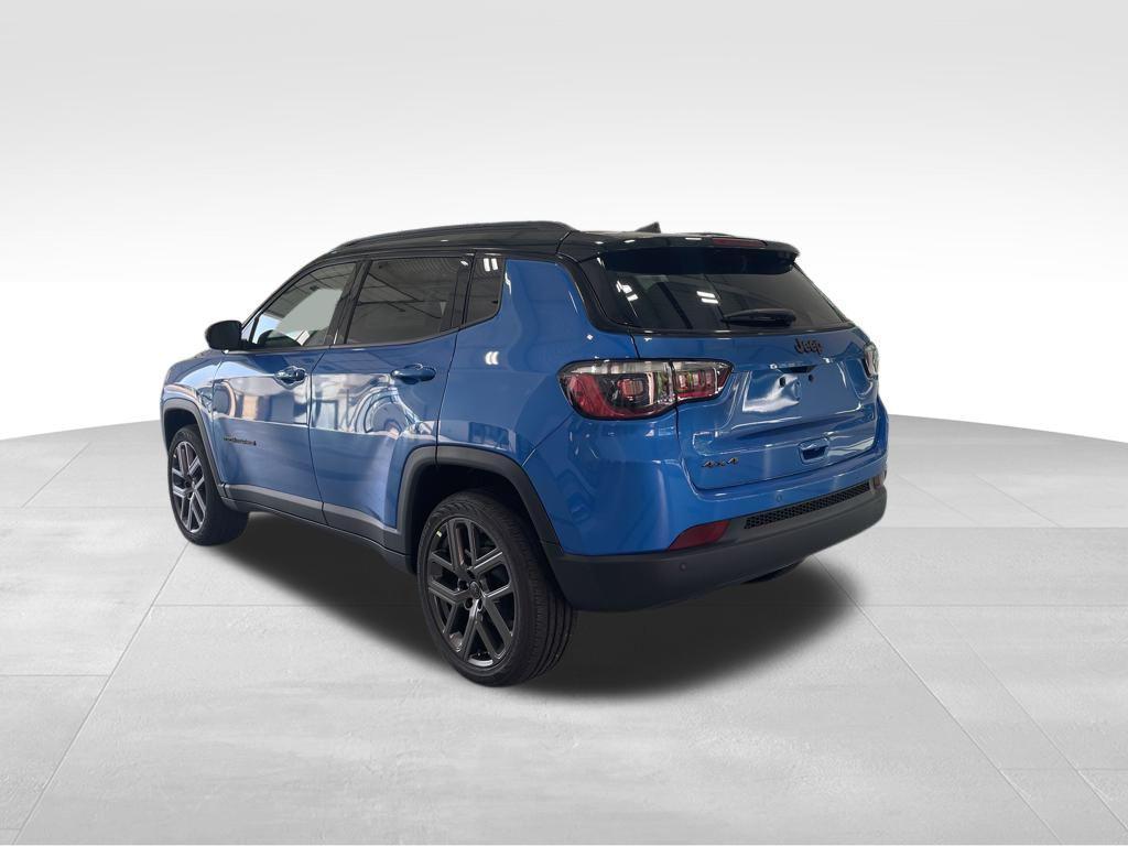 new 2025 Jeep Compass car, priced at $30,000